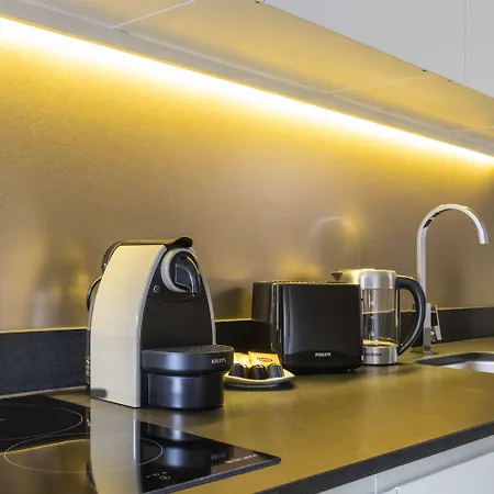 Yuna Les Halles - Serviced Apartman *