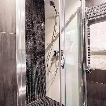 Apartment Yuna Les Halles - Serviced Paris