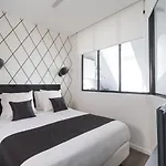 Yuna Les Halles - Serviced Apartament Paryż