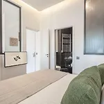 Apartament Yuna Les Halles - Serviced Paryż