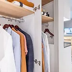Yuna Les Halles - Serviced Apartament Paryż